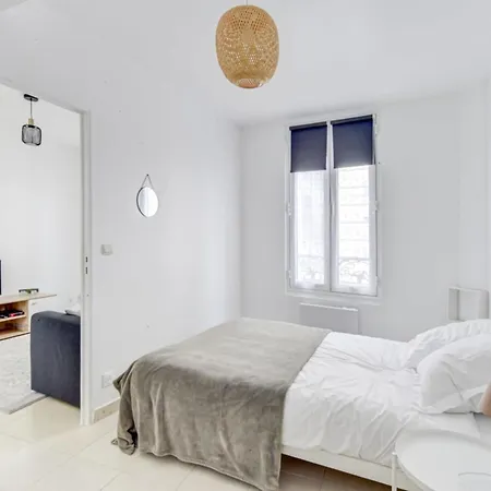 Bright 28 M At The Gates Of Paris Apartment Aubervilliers Exterior photo